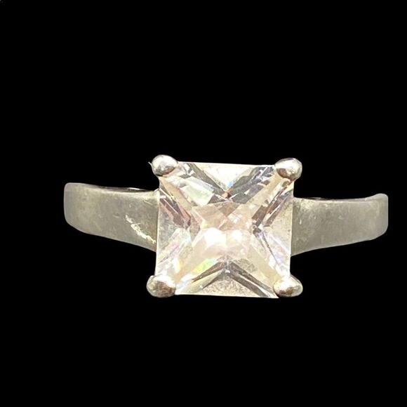 Sterling silver 925 princess cut CZ ring - Picture 1 of 6